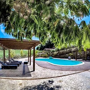  Séjour à la ferme Agriturismo Tenute Pispisa Segesta